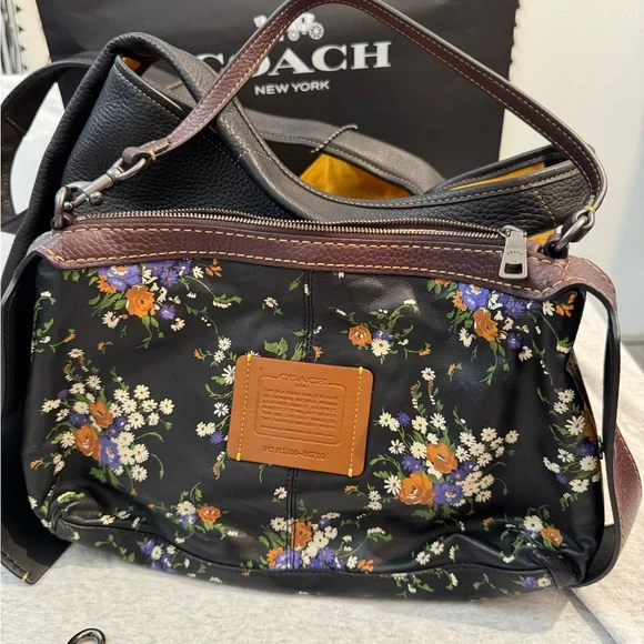 Coach GLV PB Bandit HoBo 3! 2 in one purse! - Picture 13 of 16